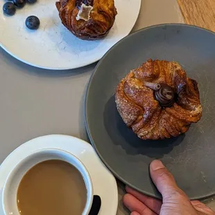 Kouign-Amann and mini Kouign-Amann