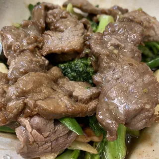 Broccoli & Beef (House Special)