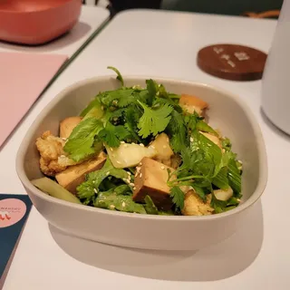 Chrysanthemum Salad