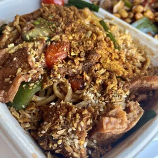 Capital Curry Chow Mein