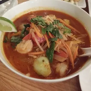 Tom Yum Mee