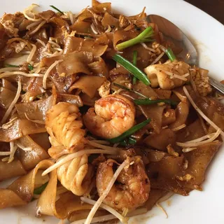 Seafood Flat Noodles