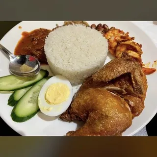 N3. Coconut Rice with Fried Chicken Leg