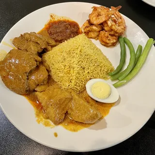 G4. Golden Rice with Curry Chicken and Sambal Shrimp