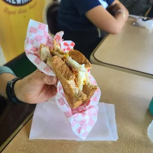 Bacon &amp; Egg Sandwhich