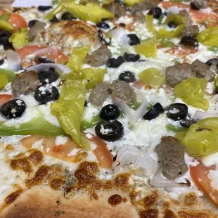 MEDITERRANEAN  PIZZA