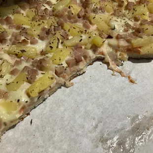 Hawaiian pizza
