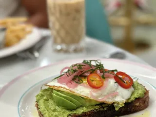 Sadelle's at Kith Miami Design District