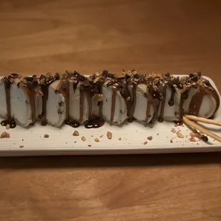 Cookie dough roll