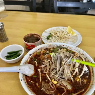 Noodle and chilly peppers