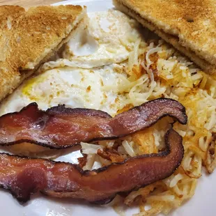 Traditional 2 Egg Breakfast with Bacon