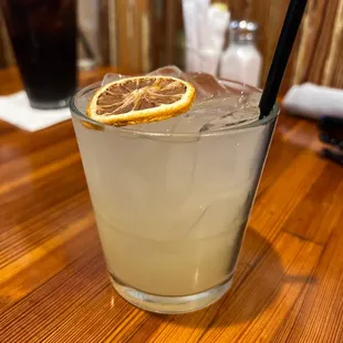 Margarita on the rocks with no salt