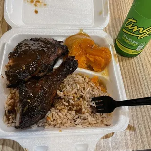 Jerk Chicken, Rice &amp; peas , Yams , Ting