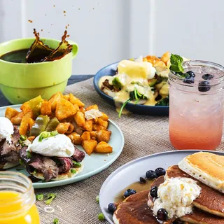 Melissa's Steak Benny