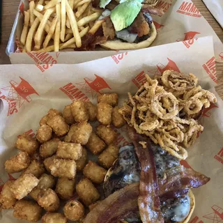 Boston's BBQ Burger
