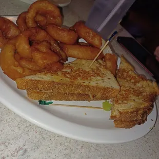 Patty melt with onion rings
