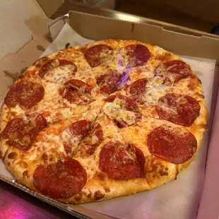Pepperoni pizza