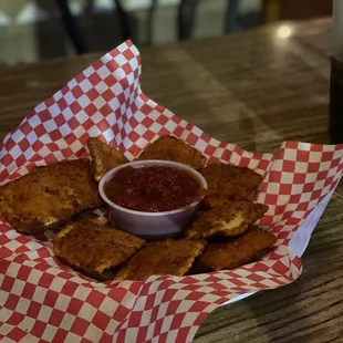 Cheese 12 Breaded Ravioli