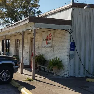 Not much to look at outside but great eating inside. My kind of place.