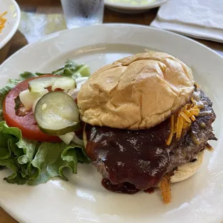 Dallas BBQ Cheeseburger