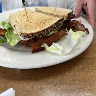 BLT