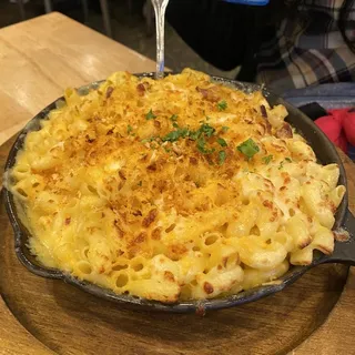 Macky's Mac  Cheese