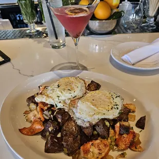 Lobster Hash with medium eggs. Had to send them back initially bc they sent over east eggs. Way too runny for me.