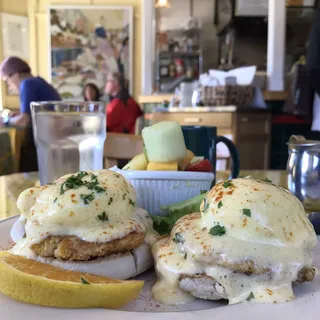 Dungeness Crab Cake Benedict