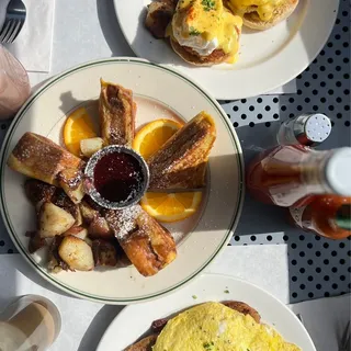 Our Famous Monte Cristo (served all day)