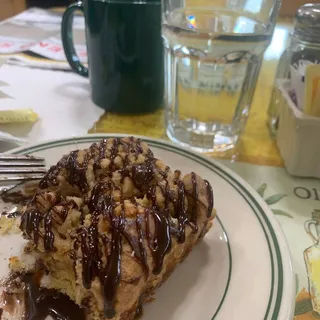 Chocolate Fudge Crumb Cake