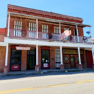 Building, pizzeria is at the far right.