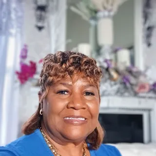 Carolyn C.