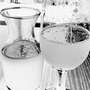 Joe Scramble & Mimosa