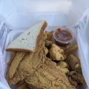 2 fish, 6 shrimp, 6 oysters