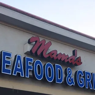 This is a takeout restaurant with good food.