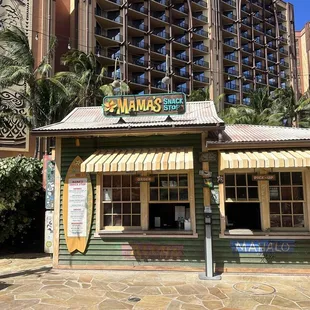 the outside of a restaurant