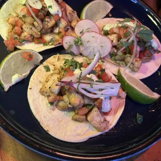 Grilled Mahi Mahi Tacos