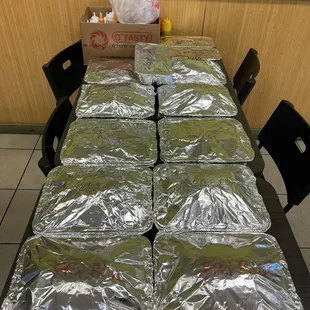 We do Catering,Welcome to visit www.mamasteriyakionline.com, thank you