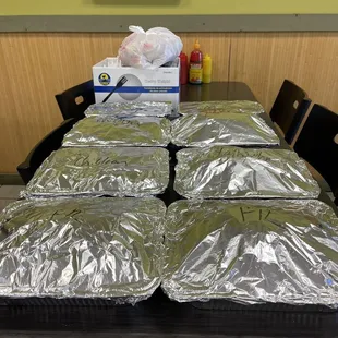 We do Catering,Welcome to visit www.mamasteriyakionline.com, thank you