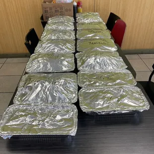 We do Catering,Welcome to visit www.mamasteriyakionline.com, thank you