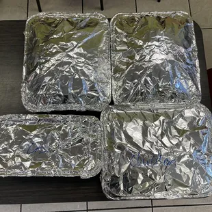 We do Catering,Welcome to visit http://www.mamasteriyakionline.com, thank you