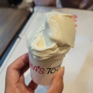 Decent sized for $7.50! Enough for 2 after downing pizza.