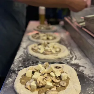 Preparation of the porcini mushroom pizza