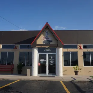 This is the new location. The White wine and peach Sangria is my fav! Amazing food and best service in Odessa!