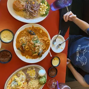 Pescado a lo Macho, Ceviche de Pescado, Chile Relleno