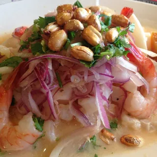 Ceviche Mixto*