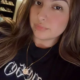 Evelyn R.