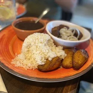 Carne Frita (not enough meat but good)