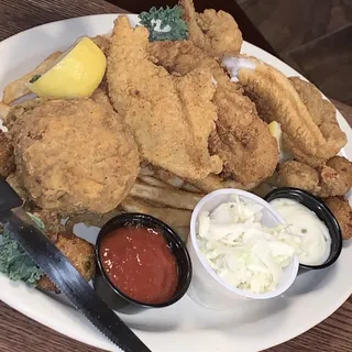 Bucktown Seafood Platter