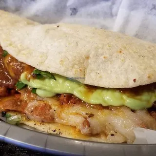 Mami Cheli's Vegan Quesadilla